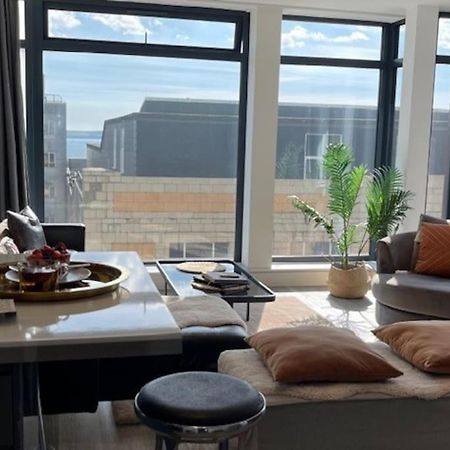 The Pad By The Beach Penthouse Apartment With Sunset And City Views Bournemouth Exterior photo